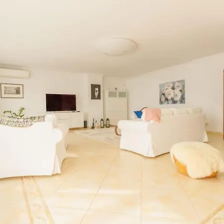Luxurious Space For Your Vacation Benalmadena