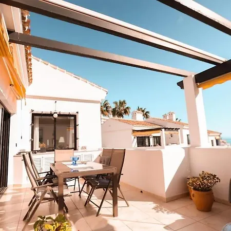 Apartment Luxurious Space For Your Vacation Benalmadena