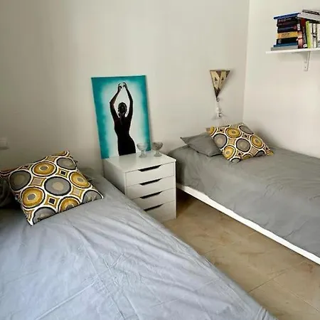 Luxurious Space For Your Vacation Apartment *
